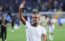 HLV Pep Guardiola gây sốt với diện mạo mới
