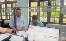 Cán bộ cho dân mượn tiền đóng phí công chứng ở Đà Nẵng được dân viết đơn đề nghị tuyên dương