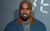 Kanye West bị cấm nhập cảnh vào Úc vì cổ xúy chủ nghĩa phát xít và bài Do Thái