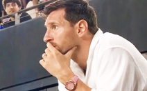 Bị cấm đá, Messi diện đồng hồ hồng mà fan nghe giá muốn 'té xỉu'