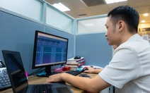 Chứng khoán Việt Nam lại quay đầu giảm mạnh, đâu là lý do?