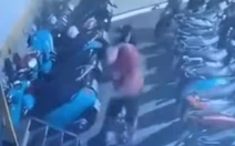 Xác minh clip người đàn ông đánh dã man hai thiếu niên ở phường Tân Thới Hiệp