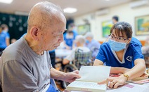 Làm nghề công tác xã hội chuyên nghiệp