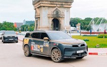 5 chiếc VinFast VF 9 xuyên Đông Nam Á: 'Sạc điện hay phạm vi không phải nỗi lo mà là thủ tục'