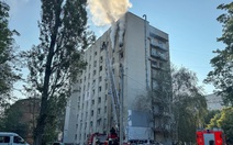 Kharkov bị tấn công trong đêm, Nga hoãn hủy hàng trăm chuyến bay