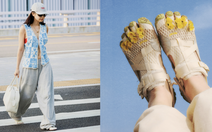 Từ 'bao cao su cho chân' thành biểu tượng thời trang hè 2025