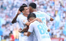 Kỳ lạ: Dù có nhiều ngoại binh chất lượng, V-League lại giảm giá