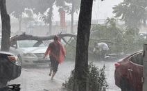 Cảnh báo mưa rào và dông ở Hà Nội