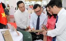 Khai mạc triển lãm tư liệu 'Mùa thu độc lập và Khát vọng phồn vinh'