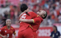 Bóng đá nữ Việt Nam - Thái Lan (hiệp 2) 3-0: Huỳnh Như, Bích Thùy nâng tỉ số