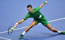 Tay vợt Novak Djokovic đặt chân vào thế giới bóng đá