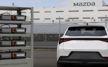 Toyota biến pin cũ thành điện, trước hết phát cho nhà máy Mazda
