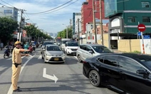 Cảnh sát giao thông TP.HCM phân luồng giao thông dịp lễ 2-9 để tránh không bị kẹt xe