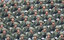 'Hổ mang chúa' Su-30MK2 bay trên bầu trời, các khối diễu binh hùng dũng qua Ba Đình