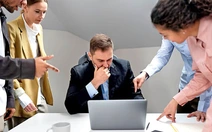 Ứng phó ra sao ở môi trường làm việc độc hại?