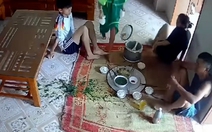 Bố chán không buồn nói khi con trai làm đổ nồi canh