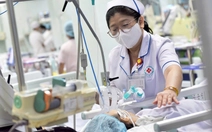 Bác sĩ, bệnh nhân bạo lực qua lại: Lý do gì biến nơi cần yên tĩnh thành võ đài?