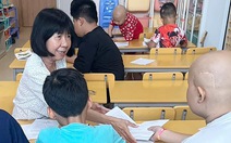 Cô giáo 16 năm trao tặng 'ký ức' bệnh nhi ung thư