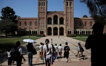 Các giáo sư Đại học California kiện chính quyền ông Trump