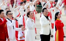 Mỹ Tâm và 80 nghệ sĩ khép lại đại lễ 2-9: Bài hát hôm nay là điều thiêng liêng của cả dân tộc