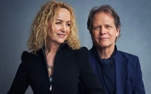 Secret Garden nói 'hello Vietnam' khiến fan Việt háo hức còn fan quốc tế 'ghen tị'