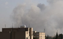 Israel bắn phá nhiều mục tiêu quân sự ở thủ đô của Yemen