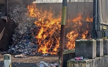 Nguy cơ cháy nổ từ pin bị bỏ lẫn trong rác