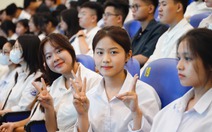 Một trường đại học 'mời gọi' tân sinh viên chuyển sang học vi mạch bán dẫn