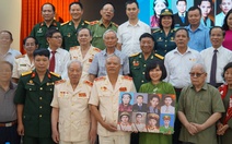 Gia đình có hai mẹ con đều là anh hùng, hai cha con đều là tướng công an