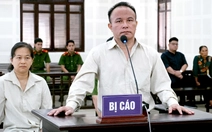 Từ vụ cựu cán bộ chiếm đoạt 5 lô đất: Có nên nhờ người khác đứng tên?