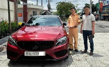 Lập biên bản tài xế Mercedes lạng lách, chặn xe khác trên đường Lê Quang Đạo