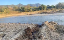 Nhà máy lắp đường ống ngầm xả thải trực tiếp ra sông Pô Kô