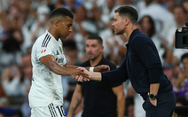 Mbappe là người đầu tiên lên tiếng khi Alonso bị Real Madrid sa thải