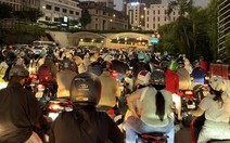 Tai nạn liên hoàn trong hầm Thủ Thiêm, ùn ứ từ quận 1 cũ về vòng xoay An Phú