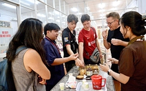 Trở về cùng dựng xây quê hương - Kỳ 1: Viên kẹo ngọt thơm trả ơn đất mẹ