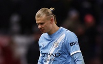 Mạch chiến thắng của Man City bị 'mèo đen' chặn đứng ở trận mở màn năm 2026