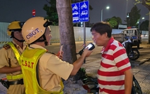 Vi phạm nồng độ cồn, người đàn ông phân trần 'mới ra tù nên không nắm rõ luật'