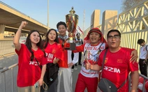 Cổ động viên Việt Nam áp đảo cổ động viên Trung Quốc trên sân