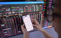 Giằng co giữa nhóm cổ phiếu trụ giữ VN-Index không giảm điểm mạnh