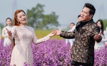 NSND Quốc Hưng hát trường ca ‘Đất nước hôm nay’ dài 8 phút mừng Đại hội Đảng