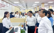 Tăng nhân sự cho Trung tâm Phục vụ hành chính công TP.HCM để tránh ùn ứ hồ sơ