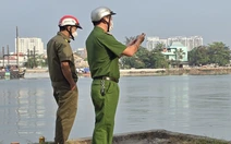 Tìm thân nhân của thi thể trôi sông Đồng Nai 'có vết mổ và đặt túi đựng chất thải ở bụng'