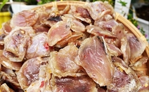 Săn đặc sản ăn chơi ngày Tết - Kỳ 4: Nhâm nhi má cá lóc một nắng, ốc gác bếp miền Tây