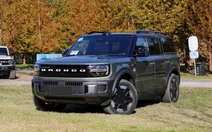 Ford Bronco sắp vào Việt Nam: To cỡ Everest, 2 tùy chọn máy điện, có bản chạy Hà Nội - Nha Trang