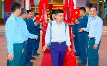 Bộ đội hoàn cảnh khó khăn Sư đoàn 375 được tặng 'hũ gạo đồng đội', qua cầu vinh quang lúc ra quân