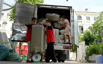 Sôi động dịch vụ giao hàng Tết