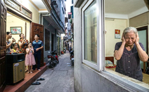 Kỳ nghỉ này yên tĩnh hơn vì karaoke đã giảm tiếng