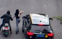 Nữ tài xế thông minh hay tên cướp ngốc nghếch?