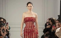 Phan Huy mang thời trang Việt đến Paris Haute Couture Week