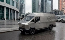 Xe điện Nga 'nhái' Tesla Cybertruck: Chạy 400km/sạc, cửa cuốn, bảo hành thân vỏ 100 năm